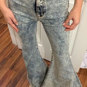 Boutique brand new bell bottom acid wash jeans #002